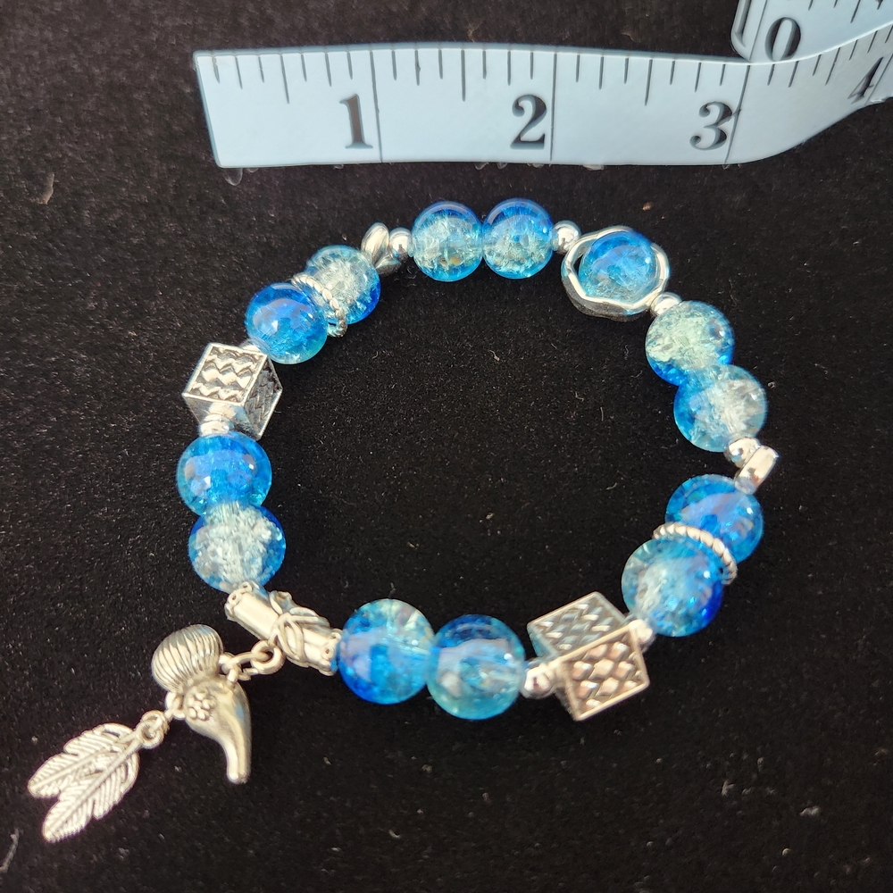 -- 4💎 for $15-- Blue and Silver Beaded Bracelet